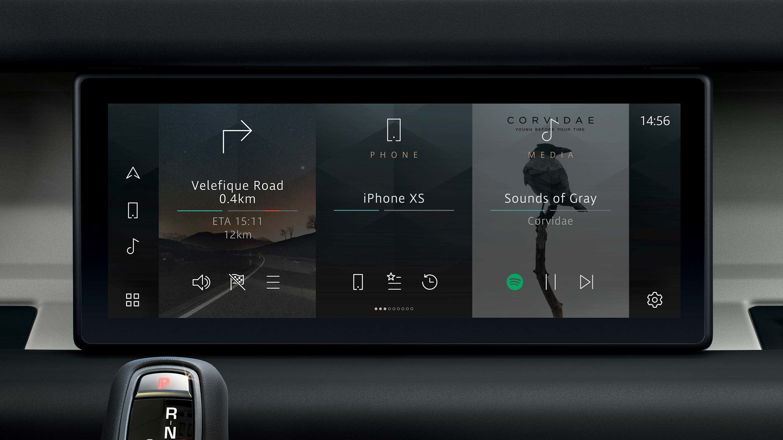 Screen inside range rover 