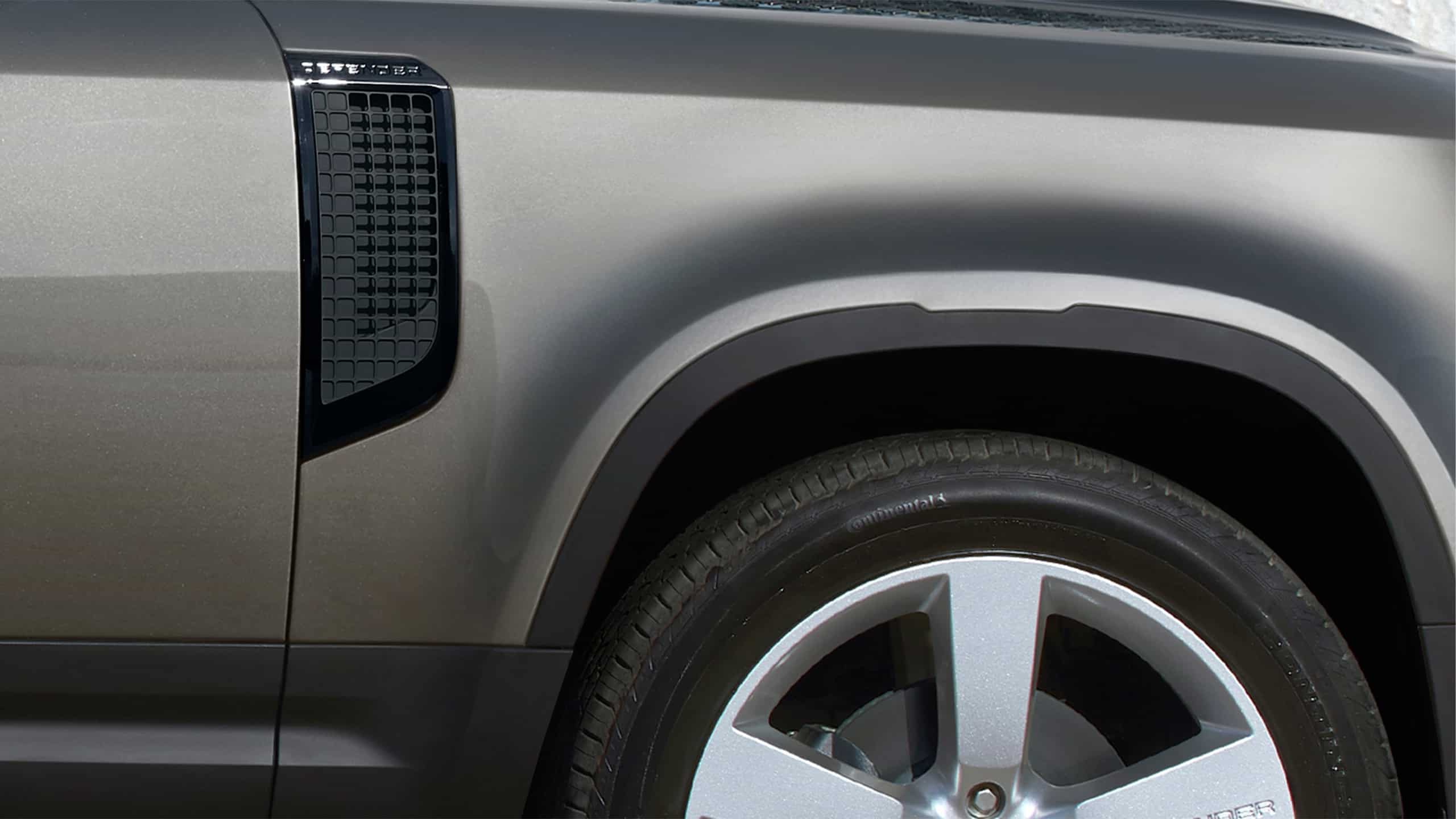 DEFENDER 110 2024の詳細 & 今すぐカスタマイズ | DEFENDER