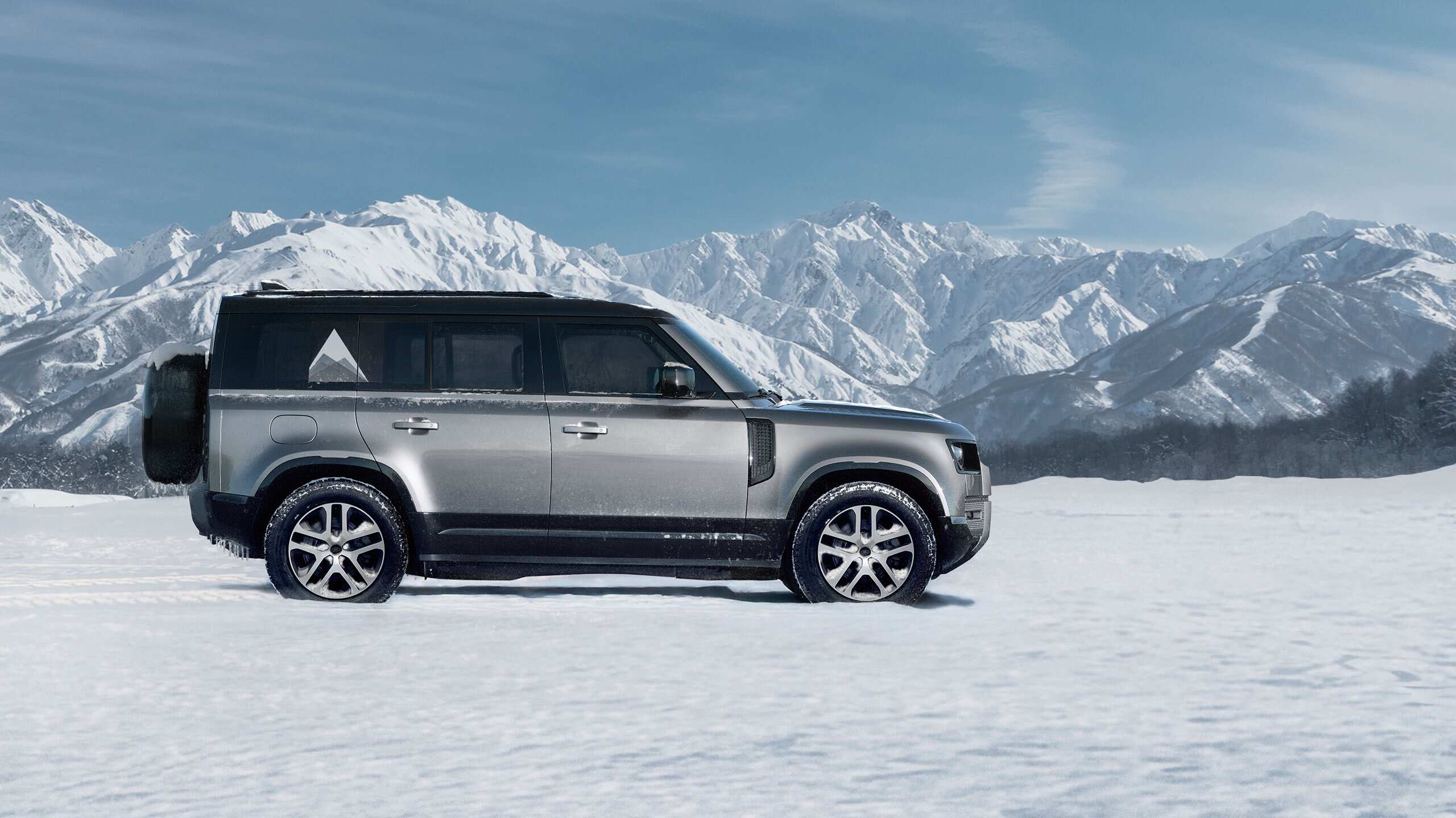 DEFENDER HAKUBA EDITION | ランドローバー | LAND ROVER JAPAN