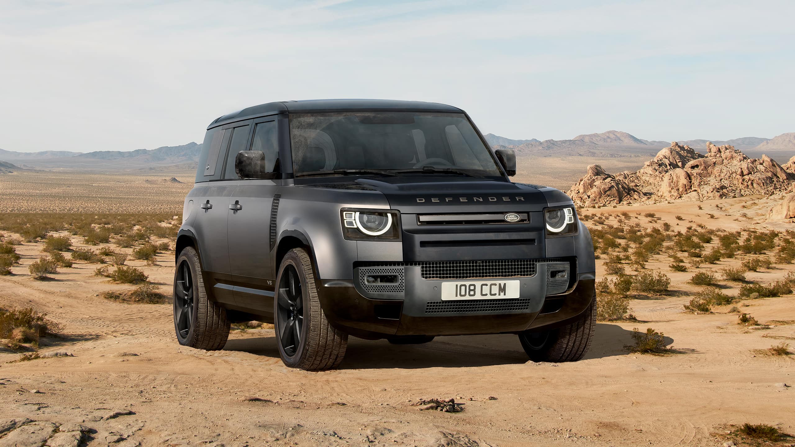 DEFENDER 2023モデル グレードを選ぶ DEFENDER