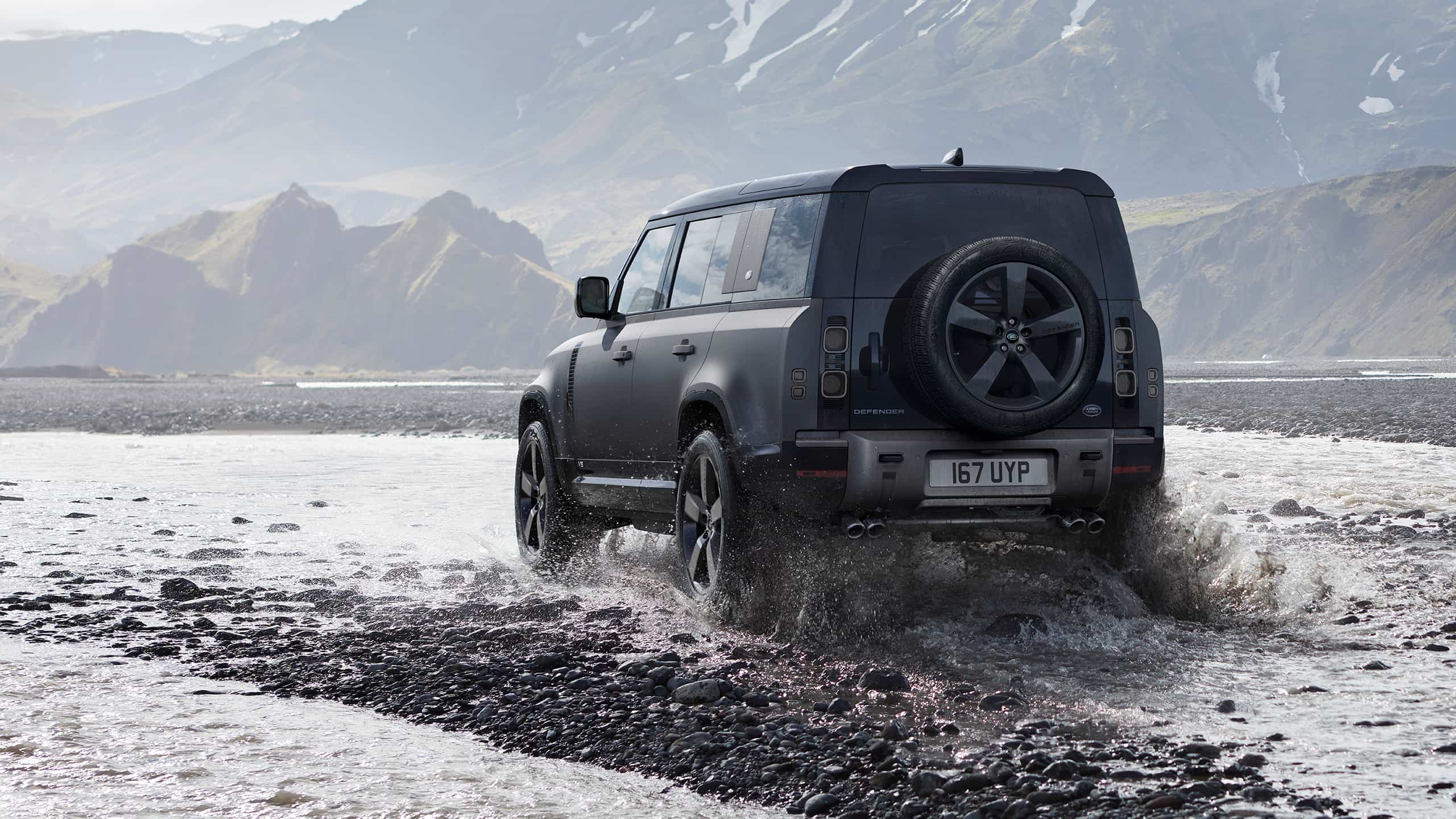 Defender 110 in heels